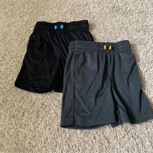 Cat & Jack pair of shorts 2T